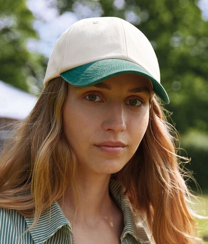 Beechfield Contrast peak low-profile vintage cap