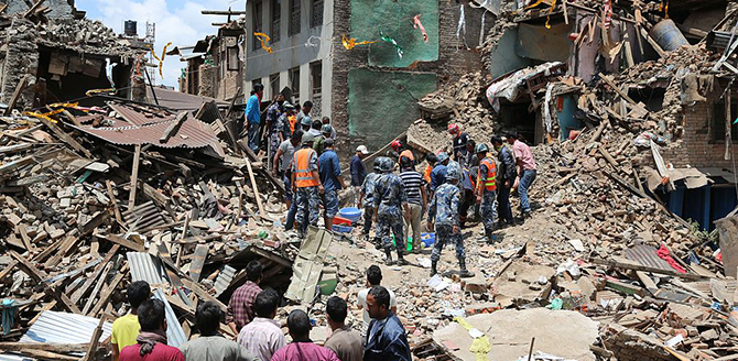 Nepal depremi 
